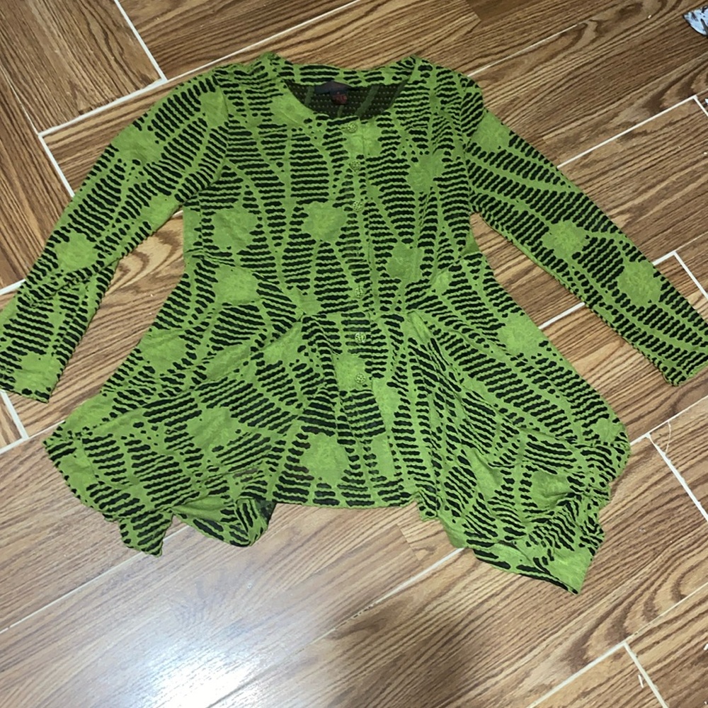 Women’s Pleats Collection by Pings Imports Inc Size M